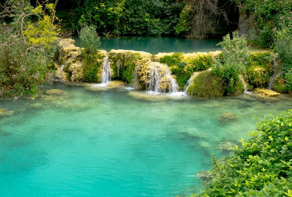 El Salto Del Agua Autentico El Molino De La Cascada Orbaneja Holiday home
